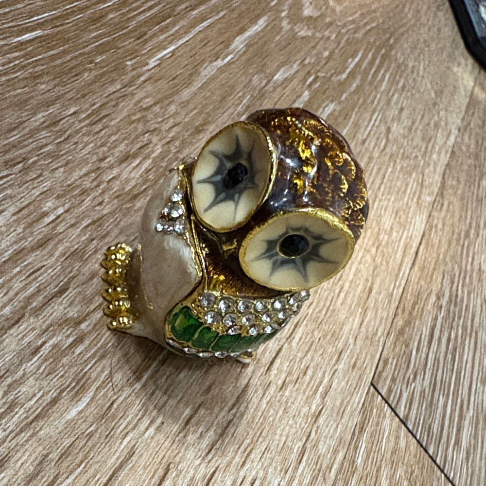 Gold and Green Owl trinket dish Figurine with swarovski crystals - Picture 4 of 4